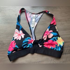 Victoria’s Secret pink ultimate floral sports bra